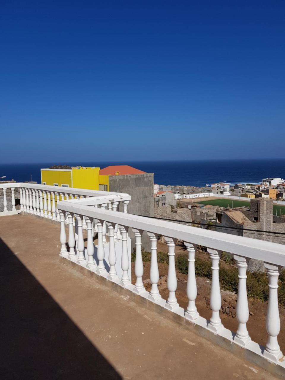Chez Jumpy Hotel Ponta Do Sol Eksteriør billede